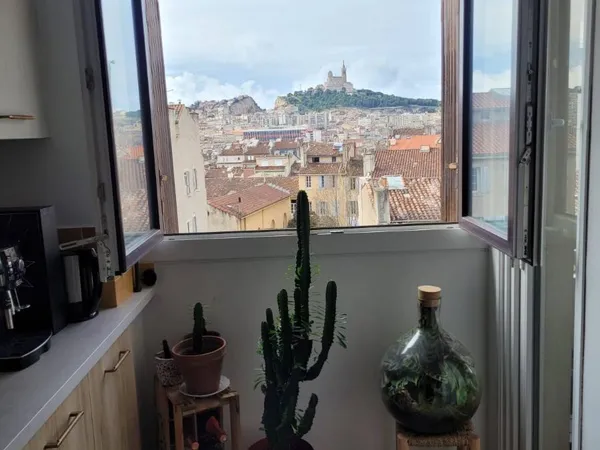 Location 3 mois, T4, 6e arrondissement Marseille 