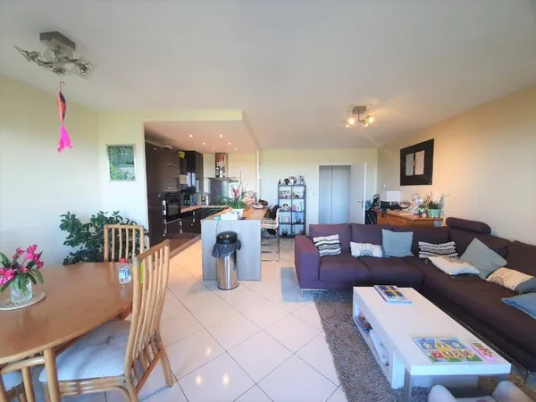 Appartement 4 pièces 80 m² 