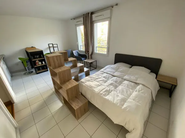 Studio 1 pièce 29 m² 