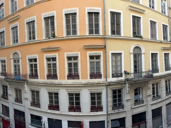 Appartement 1 pièce 27 m² 