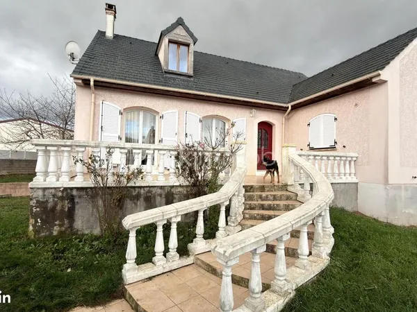 Maison 6 pièces 159 m² 