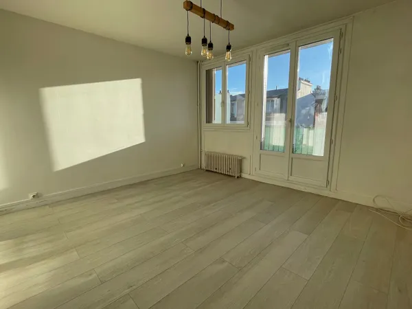 Studio 2 pièces 26 m² 