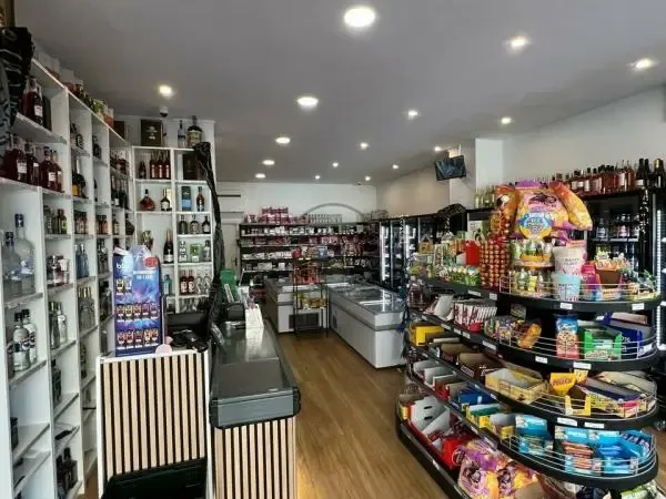 LOCAL COMMERCIAL A CEDER 