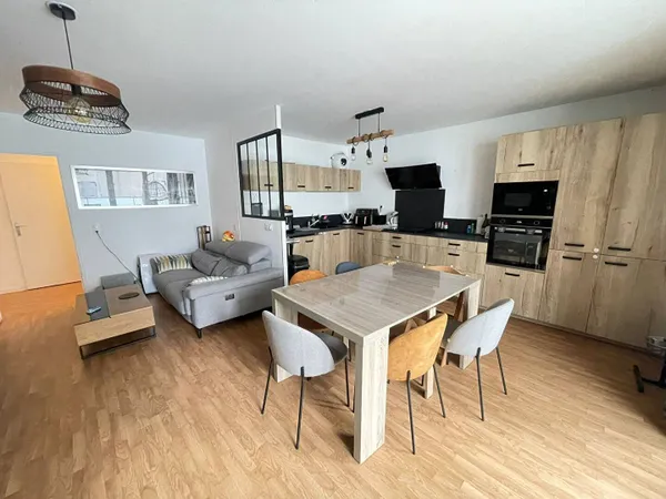 Appartement 4 pièces 85 m² 