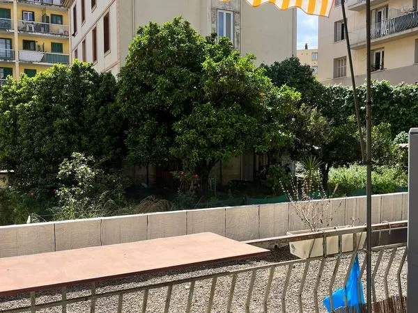 Appartement T3 Quartier port de plaisance (Amirauté) 