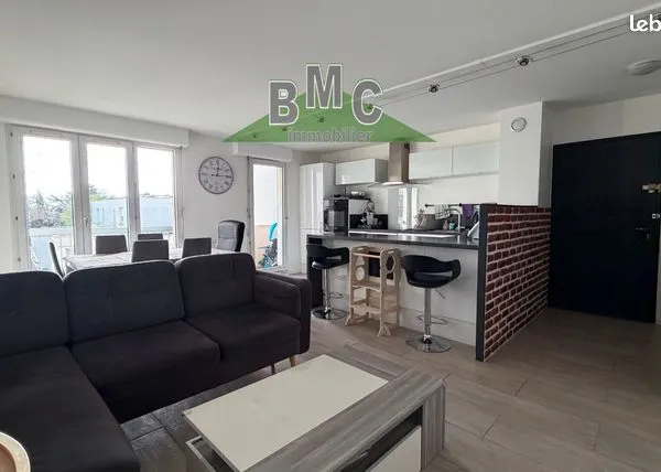 Appartement 4 pièces 83 m² 