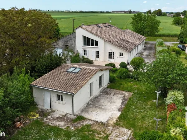 Maison 11 pièces 268 m² 