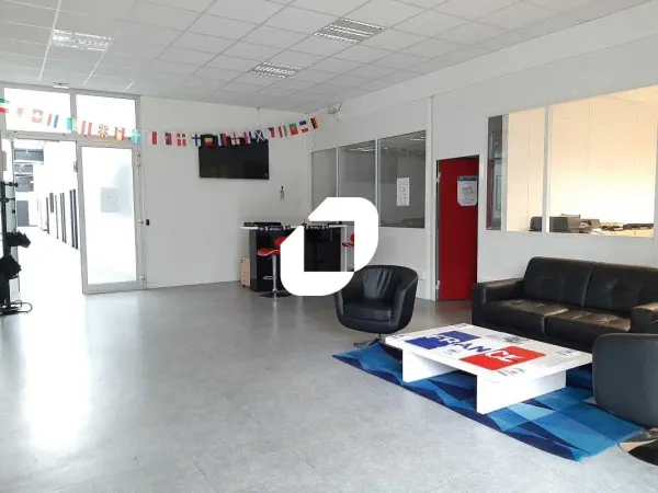 Location Bureau Trappes 78190 