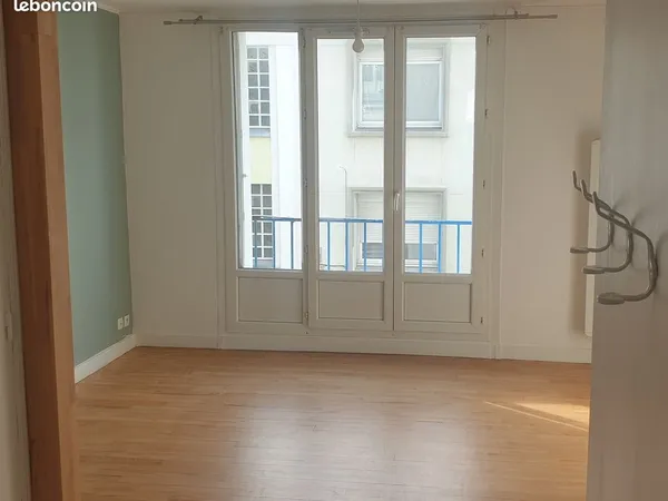 Appartement T3 à louer non meublé - Brest centre triangle d'or (bas de Siam/ Cours Dajot/ 