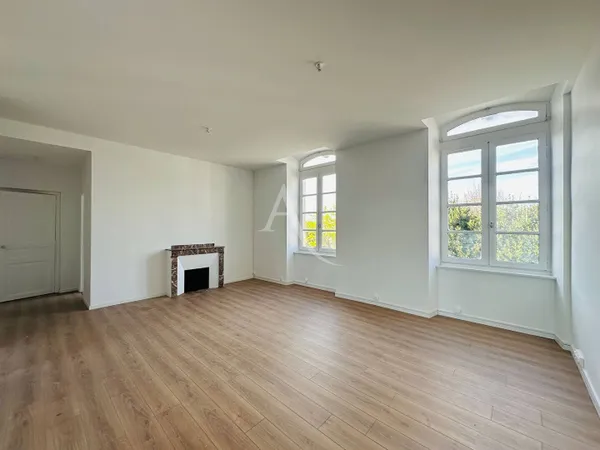 Appartement 4 pièces 84 m² 