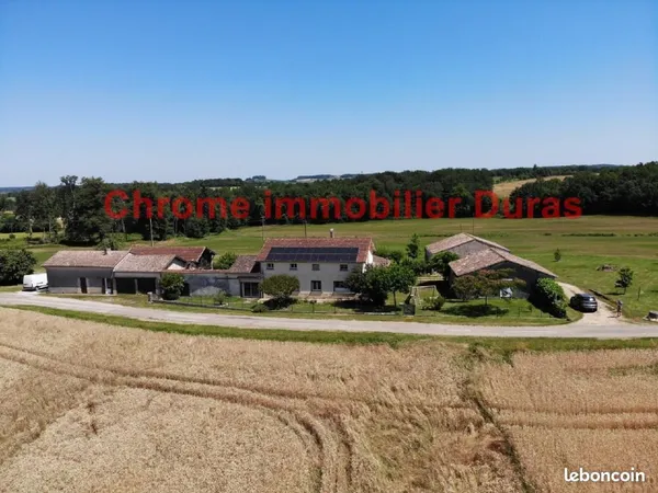 Maison 8 pièces 173 m² 