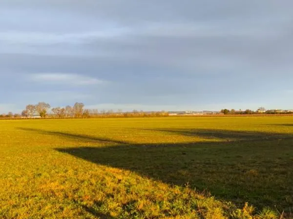 Terrain 880 m² Les Metairies 