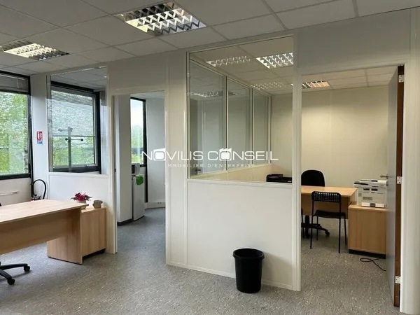 Bureaux 55 m² 