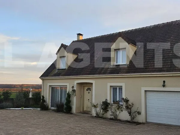 Maison 5 pièces 151 m² 