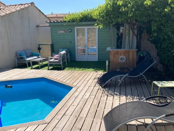 Maison de plain-pied 5 pièces 140 m² 