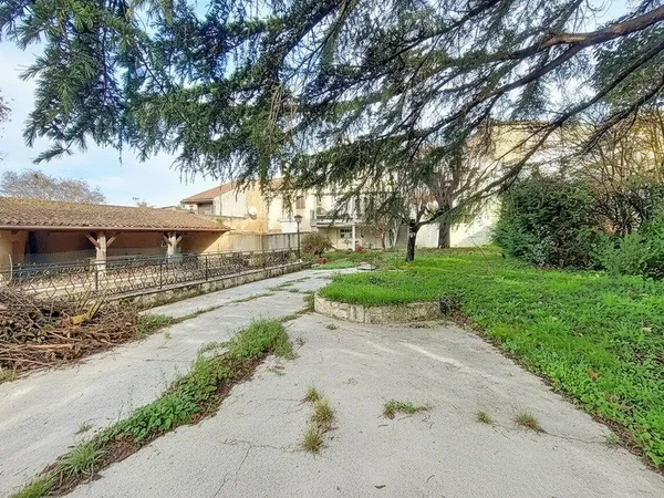 Maison à vendre 9 pièces MEZIN (47) 