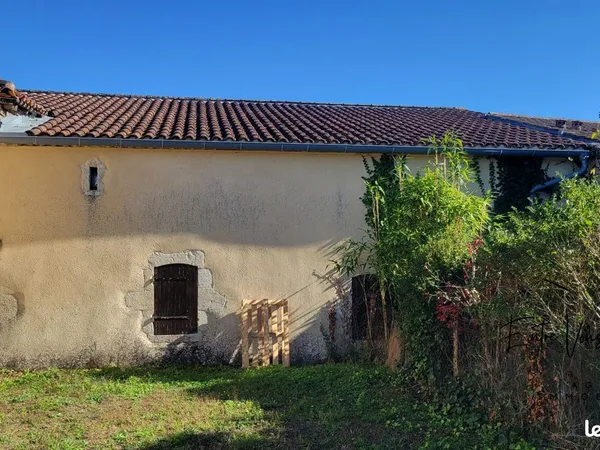 Maison 1 pièce 120 m² 