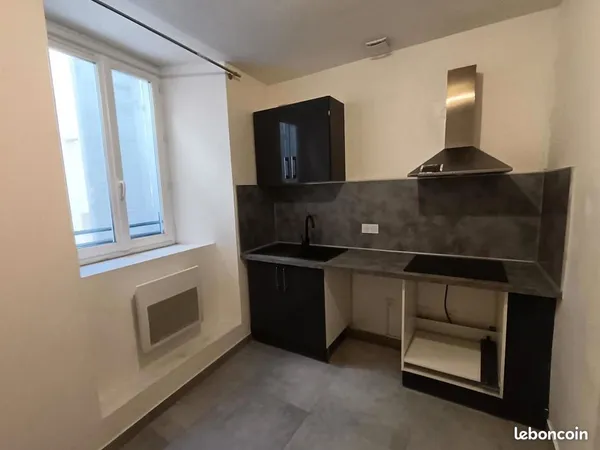 Appartement 1 pièce 33 m² 