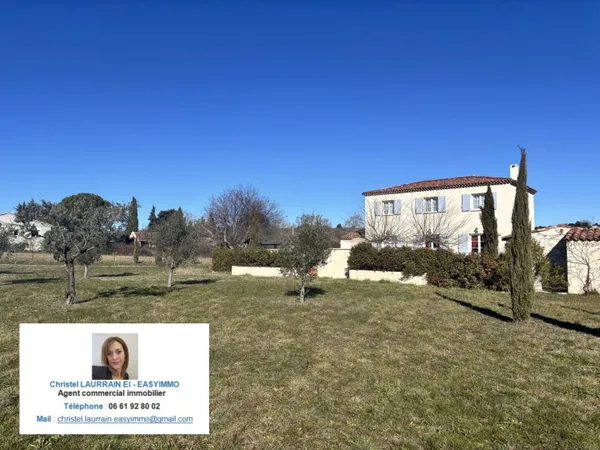 Villa 5 pièces 141 m² 