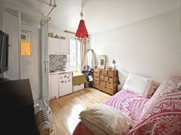 Studette 1 pièce 9 m² 