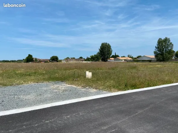 Terrain 600 m² Cestas 