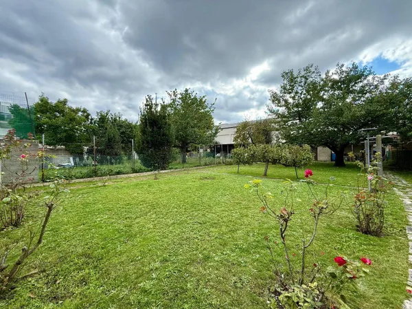 Maison 6 pièces 146 m² 