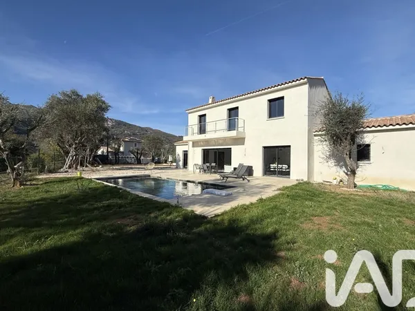 Vente Maison traditionnelle 5 pièces 
