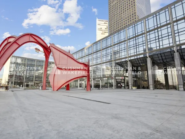 Bureaux 8620 m² 