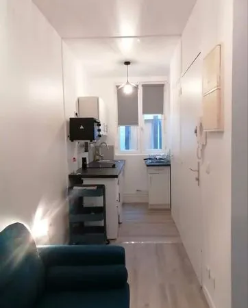 Studio avec mezzanine 
