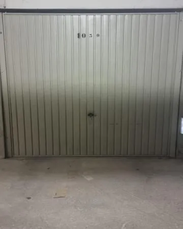Garage/box 12 m² Saint Germain En Laye 