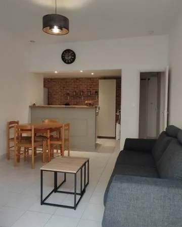 Appartement T2 meublé RDC 