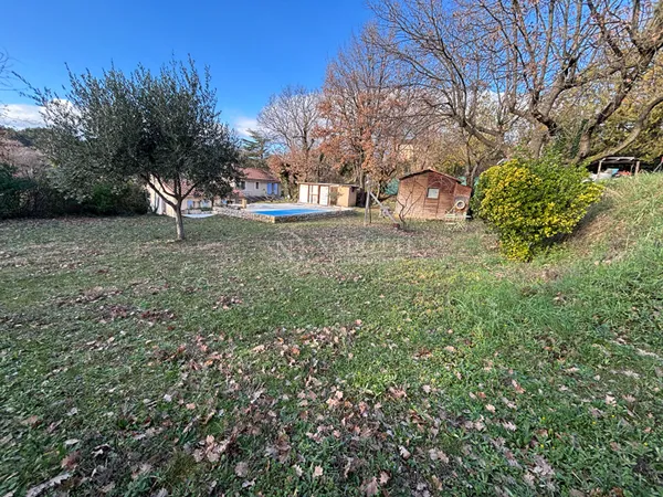 Terrain 969 m² 