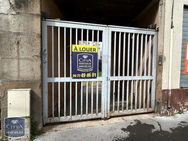 Parking - Garage Location Saint-Étienne   21€