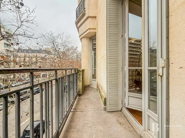 PARIS XVIe - À LOUER VIDE - SUPERBE 5 PIÈCES DE 154,9 M2 - 3 CHAMBRES - 2e ETAGE 