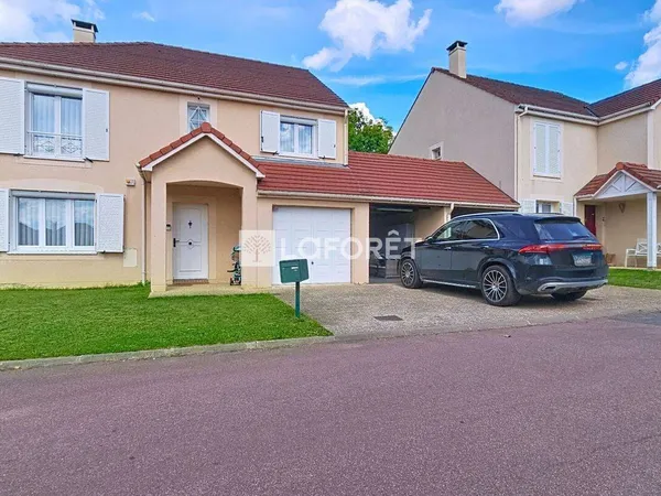 Maison 6 pièces 129 m² 