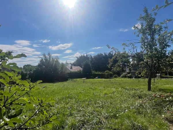 Terrain 713 m² 