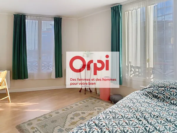 Studio 1 pièce 26 m² 