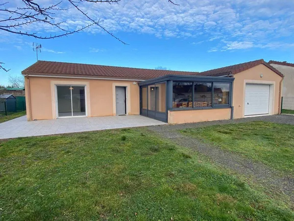 Maison de plain-pied 3 pièces 105 m² 