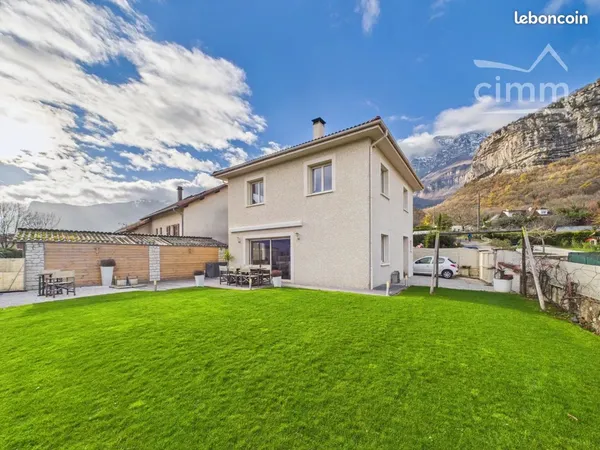 Maison 6 pièces 125 m² 