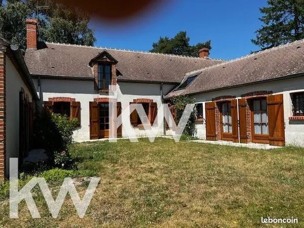 Maison 8 pièces 203 m² 