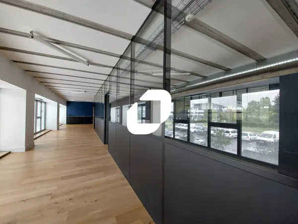 Bureaux 80 m² 