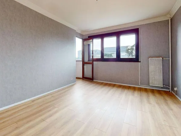 Appartement 4 pièces 77 m² 