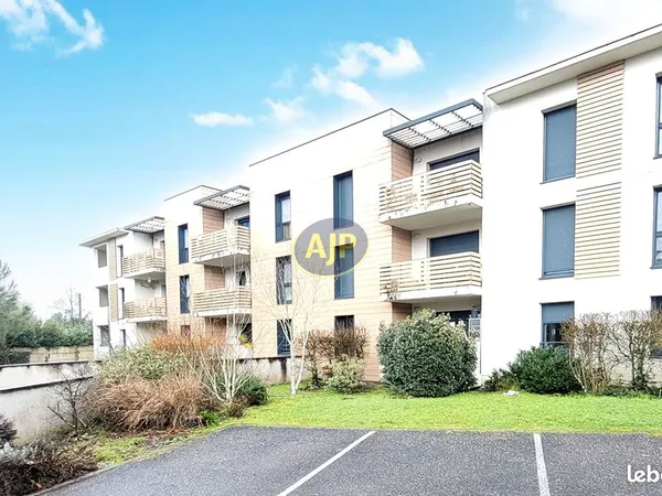 Appartement 3 pièces 67 m² 