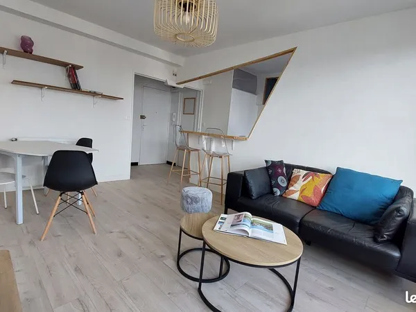 Appartement meublé 2 pièces 46m carrés 
