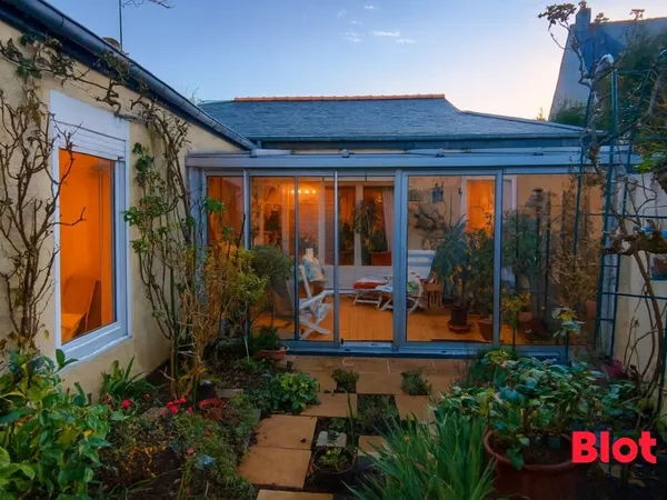 Maison T5 de plein pied, Garage 