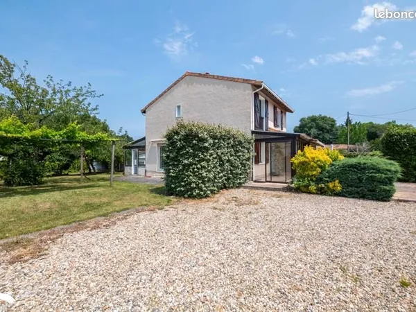 Maison 6 pièces 120 m² 
