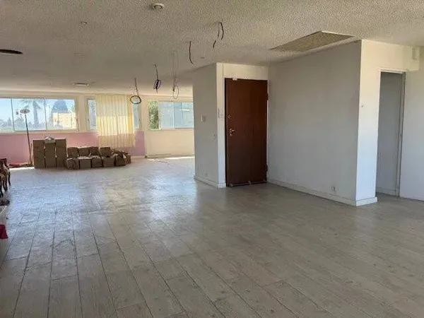 Local commercial 94 m² 