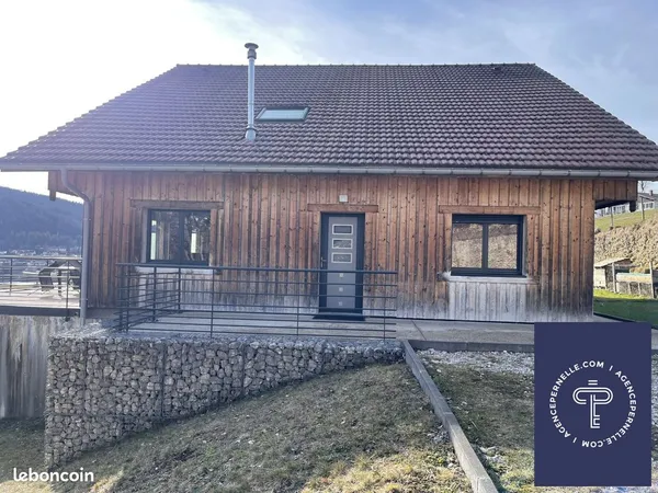 Maison 5 pièces 107 m² 