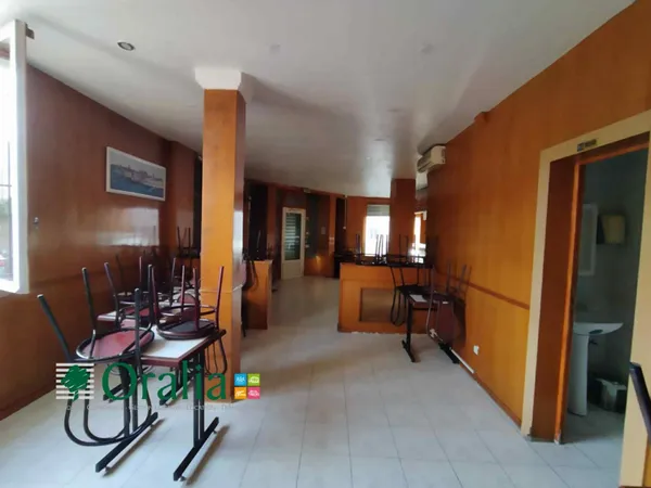 Local commercial 73 m² 