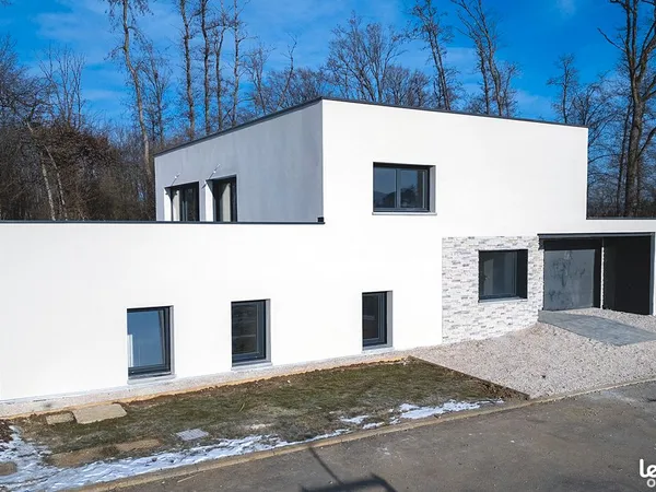 Maison 6 pièces 140 m² 
